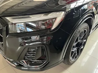 Audi Q7 2025 купить из Китая, цена 8 714 000 ₽ — Suifenhe Auto