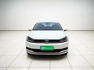 Volkswagen Touran 2018 купить из Китая, цена 1 480 000 ₽ — Suifenhe Auto