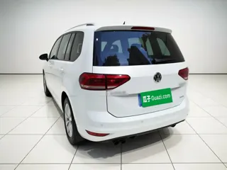 Volkswagen Touran 2018 купить из Китая, цена 1 480 000 ₽ — Suifenhe Auto