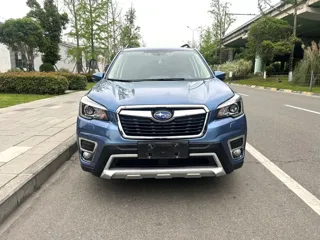 Subaru Forester 2019 купить из Китая, цена 2 203 000 ₽ — Suifenhe Auto