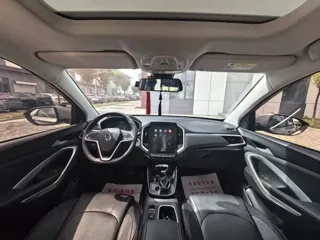 Baojun 530 2021 купить из Китая, цена 1 290 000 ₽ — Suifenhe Auto