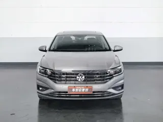 Volkswagen Sagitar 2020 купить из Китая, цена 1 339 000 ₽ — Suifenhe Auto