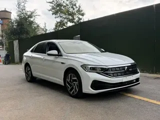 Volkswagen Sagitar 2024 купить из Китая, цена 2 634 000 ₽ — Suifenhe Auto