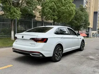 Volkswagen Sagitar 2024 купить из Китая, цена 2 634 000 ₽ — Suifenhe Auto