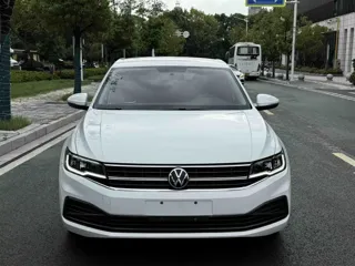 Volkswagen Bora 2021 купить из Китая, цена 1 353 000 ₽ — Suifenhe Auto