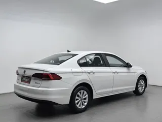 Volkswagen Bora 2021 купить из Китая, цена 1 396 000 ₽ — Suifenhe Auto