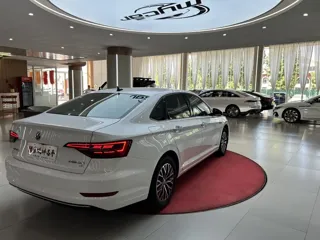Volkswagen Sagitar 2021 купить из Китая, цена 1 434 000 ₽ — Suifenhe Auto