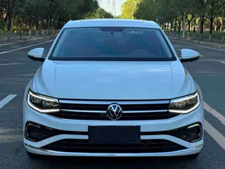 Volkswagen Bora 2023 купить из Китая, цена 1 415 000 ₽ — Suifenhe Auto