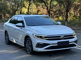 Volkswagen Bora 2023 купить из Китая, цена 1 415 000 ₽ — Suifenhe Auto