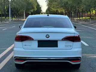 Volkswagen Bora 2023 купить из Китая, цена 1 415 000 ₽ — Suifenhe Auto