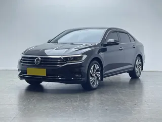 Volkswagen Sagitar 2022 купить из Китая, цена 1 445 000 ₽ — Suifenhe Auto