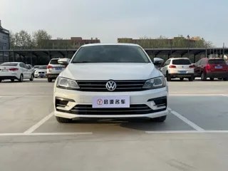 Volkswagen Sagitar 2019 купить из Китая, цена 1 338 000 ₽ — Suifenhe Auto
