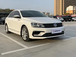 Volkswagen Sagitar 2019 купить из Китая, цена 1 338 000 ₽ — Suifenhe Auto