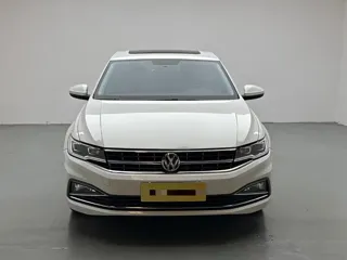 Volkswagen Bora 2020 купить из Китая, цена 1 425 000 ₽ — Suifenhe Auto
