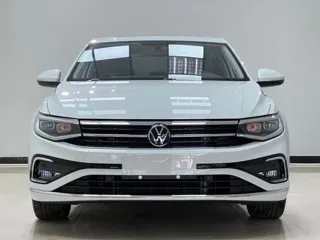 Volkswagen Bora 2023 купить из Китая, цена 1 425 000 ₽ — Suifenhe Auto