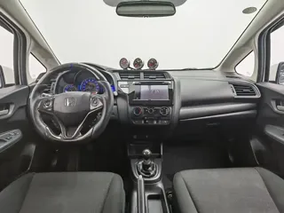 Honda Fit 2019 купить из Китая, цена 1 228 000 ₽ — Suifenhe Auto