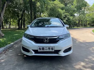 Honda Fit 2018 купить из Китая, цена 1 175 000 ₽ — Suifenhe Auto