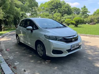 Honda Fit 2018 купить из Китая, цена 1 175 000 ₽ — Suifenhe Auto