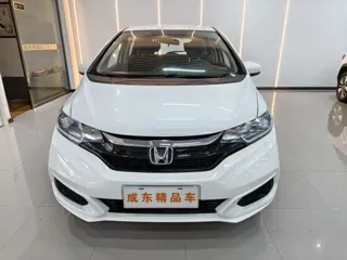 Honda Fit 2018 купить из Китая, цена 1 305 000 ₽ — Suifenhe Auto