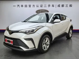 Toyota IZOA 2023 купить из Китая, цена 1 790 000 ₽ — Suifenhe Auto