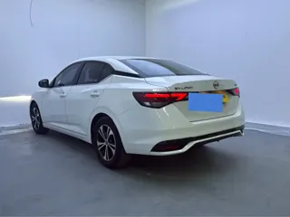 Nissan Sylphy 2024 купить из Китая, цена 1 630 000 ₽ — Suifenhe Auto