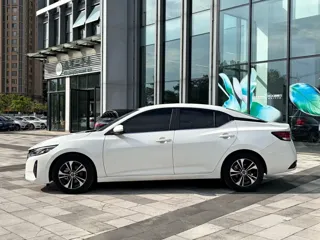 Nissan Sylphy 2025 купить из Китая, цена 1 853 000 ₽ — Suifenhe Auto