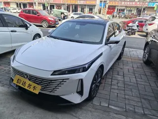 Changan Eado 2025 купить из Китая, цена 2 630 000 ₽ — Suifenhe Auto