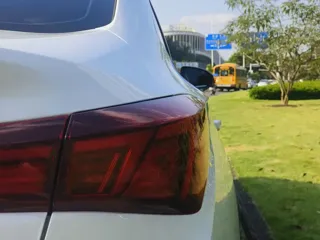 Changan Eado 2025 купить из Китая, цена 2 390 000 ₽ — Suifenhe Auto