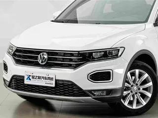 Volkswagen T-ROC 2020 купить из Китая, цена 1 523 000 ₽ — Suifenhe Auto
