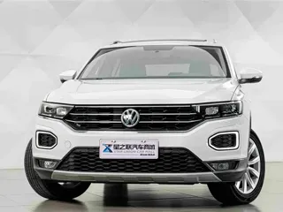 Volkswagen T-ROC 2020 купить из Китая, цена 1 523 000 ₽ — Suifenhe Auto
