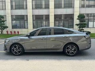 Geely Binrui 2024 купить из Китая, цена 2 491 000 ₽ — Suifenhe Auto