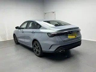 Geely Binrui 2024 купить из Китая, цена 2 427 000 ₽ — Suifenhe Auto