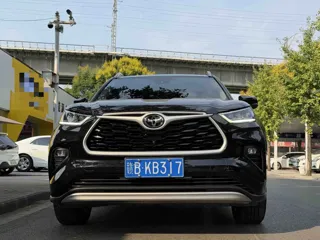 Toyota Highlander 2024 купить из Китая, цена 6 328 000 ₽ — Suifenhe Auto
