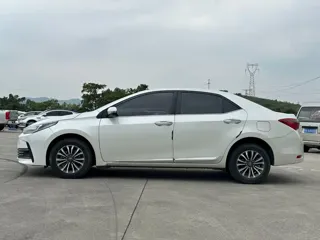 Toyota Corolla 2019 купить из Китая, цена 1 343 000 ₽ — Suifenhe Auto