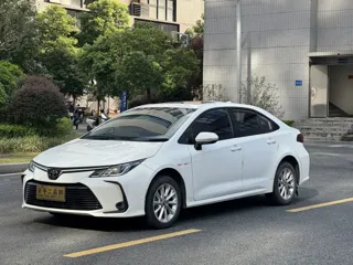 Toyota Corolla 2022 купить из Китая, цена 1 282 000 ₽ — Suifenhe Auto