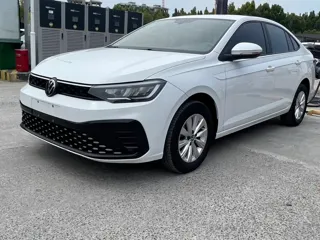 Volkswagen Lavida 2023 купить из Китая, цена 1 321 000 ₽ — Suifenhe Auto