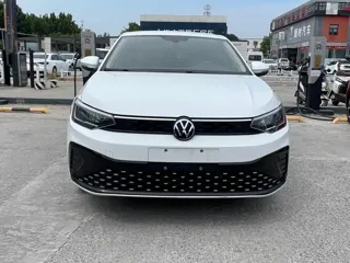 Volkswagen Lavida 2023 купить из Китая, цена 1 321 000 ₽ — Suifenhe Auto