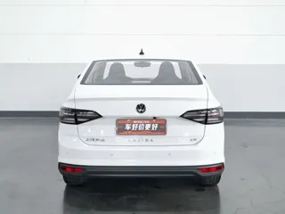 Volkswagen Lavida 2023 купить из Китая, цена 1 177 000 ₽ — Suifenhe Auto