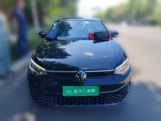Volkswagen Lavida 2024 купить из Китая, цена 1 394 000 ₽ — Suifenhe Auto