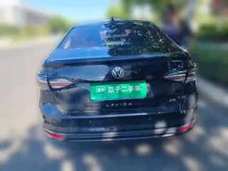 Volkswagen Lavida 2024 купить из Китая, цена 1 394 000 ₽ — Suifenhe Auto