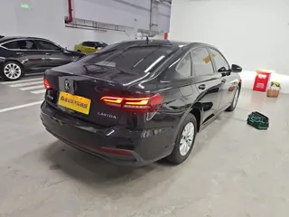 Volkswagen Lavida 2022 купить из Китая, цена 1 216 000 ₽ — Suifenhe Auto