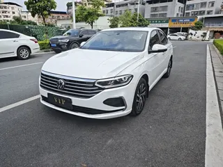 Volkswagen Lavida 2023 купить из Китая, цена 1 322 000 ₽ — Suifenhe Auto