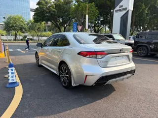 Toyota Levin 2021 купить из Китая, цена 1 702 000 ₽ — Suifenhe Auto