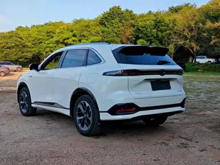 Changan CS75 2025 купить из Китая, цена 2 606 000 ₽ — Suifenhe Auto