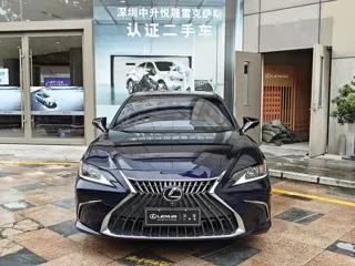 Lexus ES 2024 купить из Китая, цена 4 634 000 ₽ — Suifenhe Auto