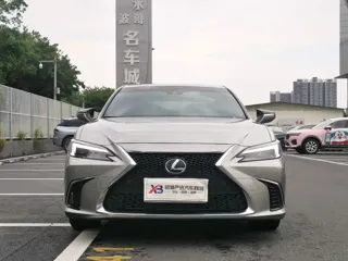 Lexus ES 2025 купить из Китая, цена 7 888 000 ₽ — Suifenhe Auto