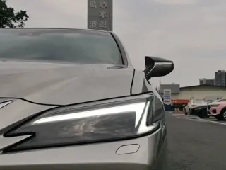 Lexus ES 2025 купить из Китая, цена 7 888 000 ₽ — Suifenhe Auto