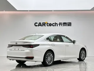 Lexus ES 2025 купить из Китая, цена 8 150 000 ₽ — Suifenhe Auto