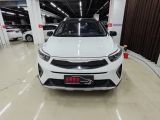 Kia Stonic 2022 купить из Китая, цена 1 454 000 ₽ — Suifenhe Auto