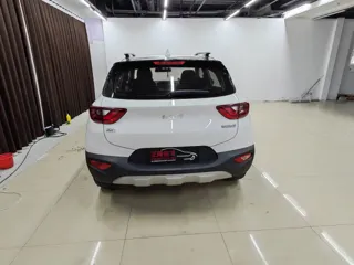 Kia Stonic 2022 купить из Китая, цена 1 454 000 ₽ — Suifenhe Auto